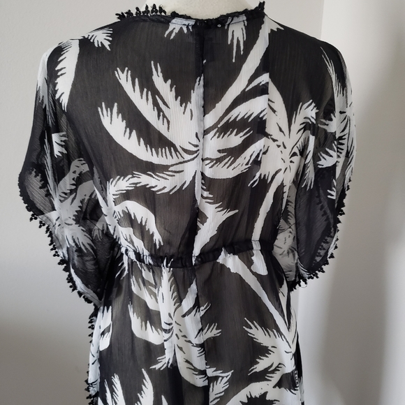 🏖 Beach cover up black/white old navy size small 🏝 - Picture 8 of 8